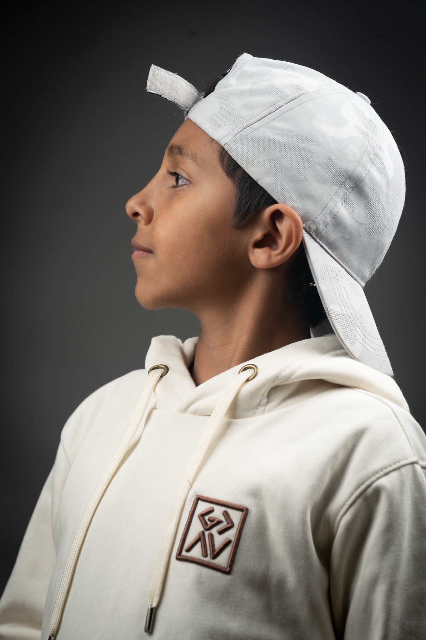 GOD IS GREATER NIÑOS