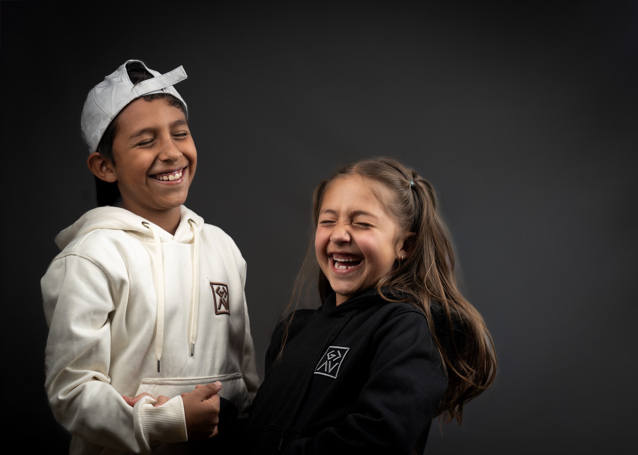 GOD IS GREATER NIÑOS